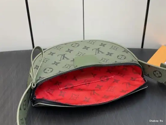 LOUIS Moon Crossbody VUITTON 0514
